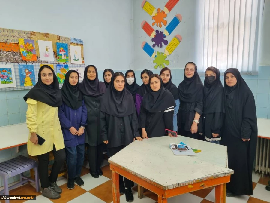 بازدید دانشجویان رشته تربیت کودک از کانون فرهنگی هنری شماره ۳ شهرستان بروجرد  4