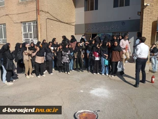 برگزاری دوره آموزشی آتش نشانی ویژه دانشجویان، کارکنان و اساتید 8