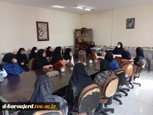 نشست  مسئولان آموزشکده بانماینده دانشجویان خوابگاه  3